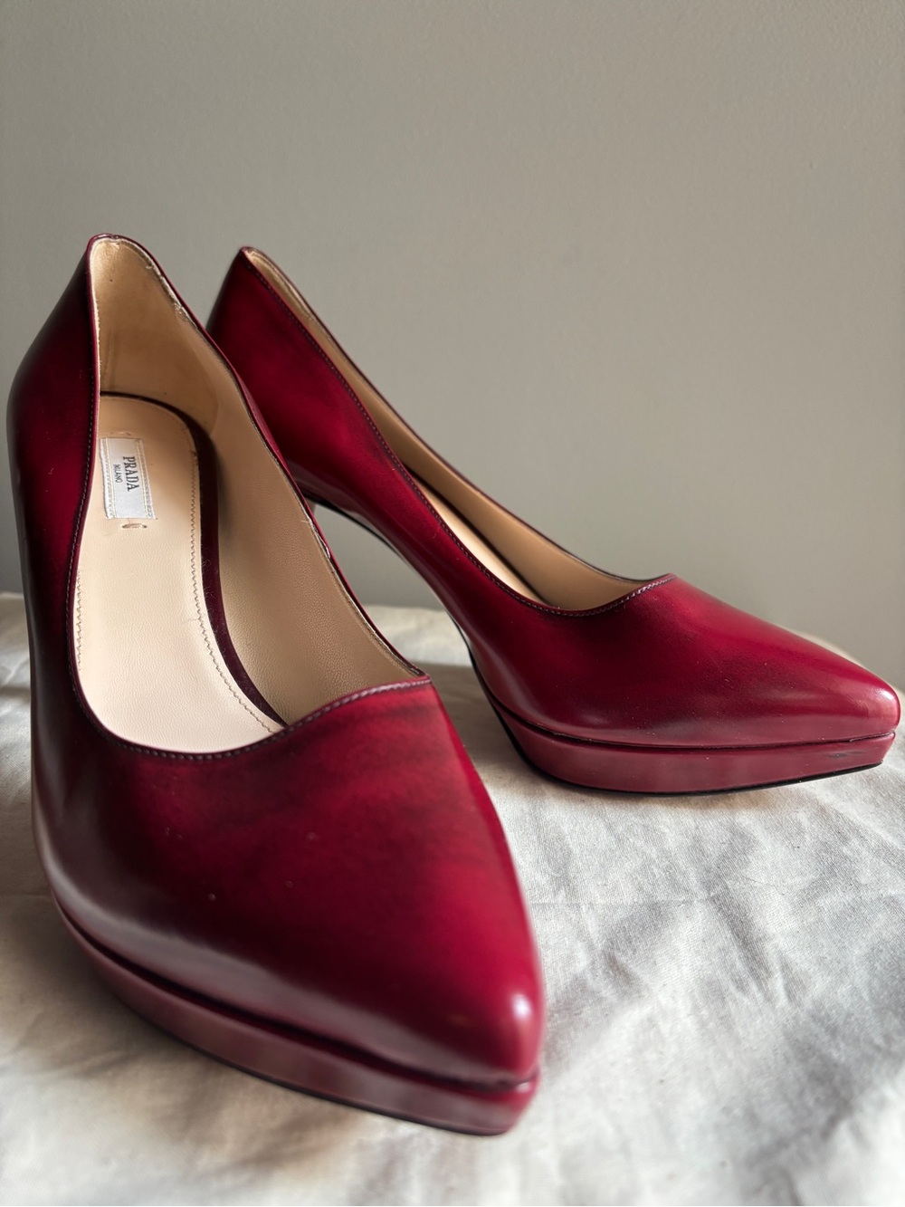 Prada Platform Pumps FW2005 Runway Oxblood Spazzolato Fumé EU 40 / US 9.5-10